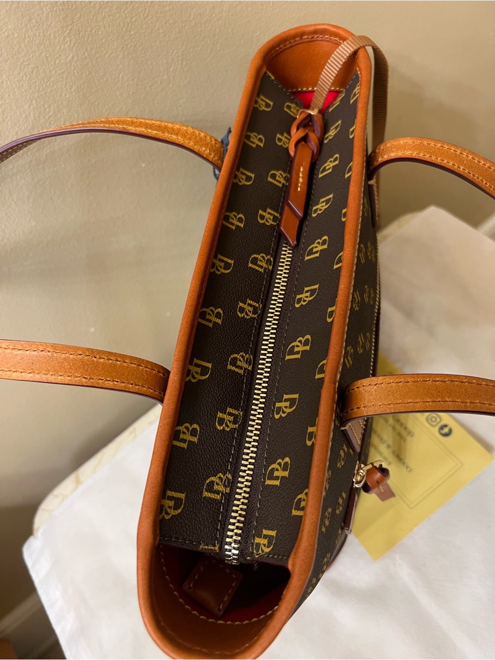 Dooney & Bourke leather Monogram Tote NWT w Dustbag - Picture 13 of 17